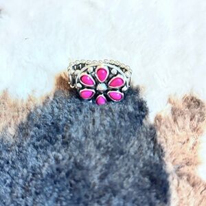 Elegant Silver and Pink Floral Ring